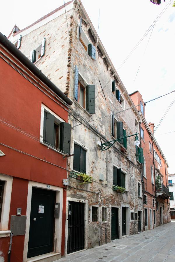 Biennale Gallery Suite Venezia Esterno foto
